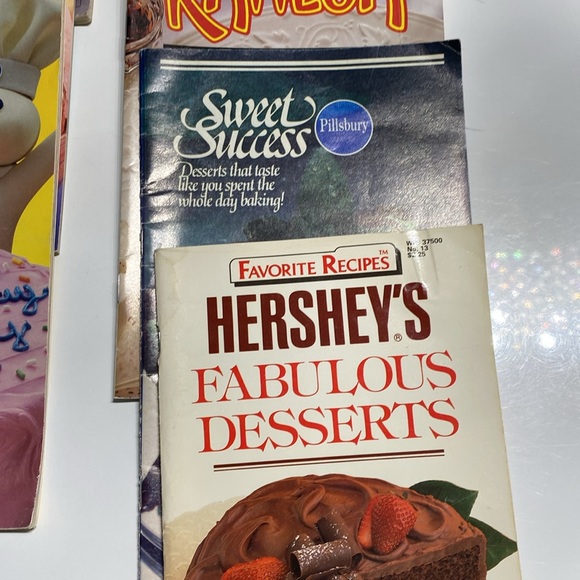 Recipe Book Collection - Colorful Assortment - Picture 6 of 7